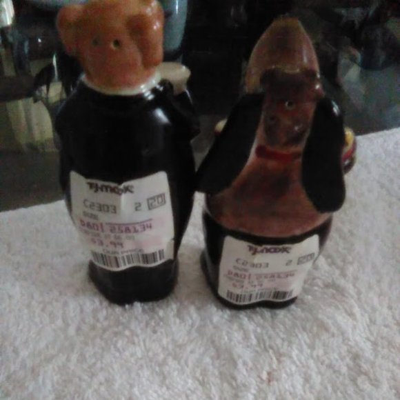 salt and pepper shakers - Picture 3 of 3